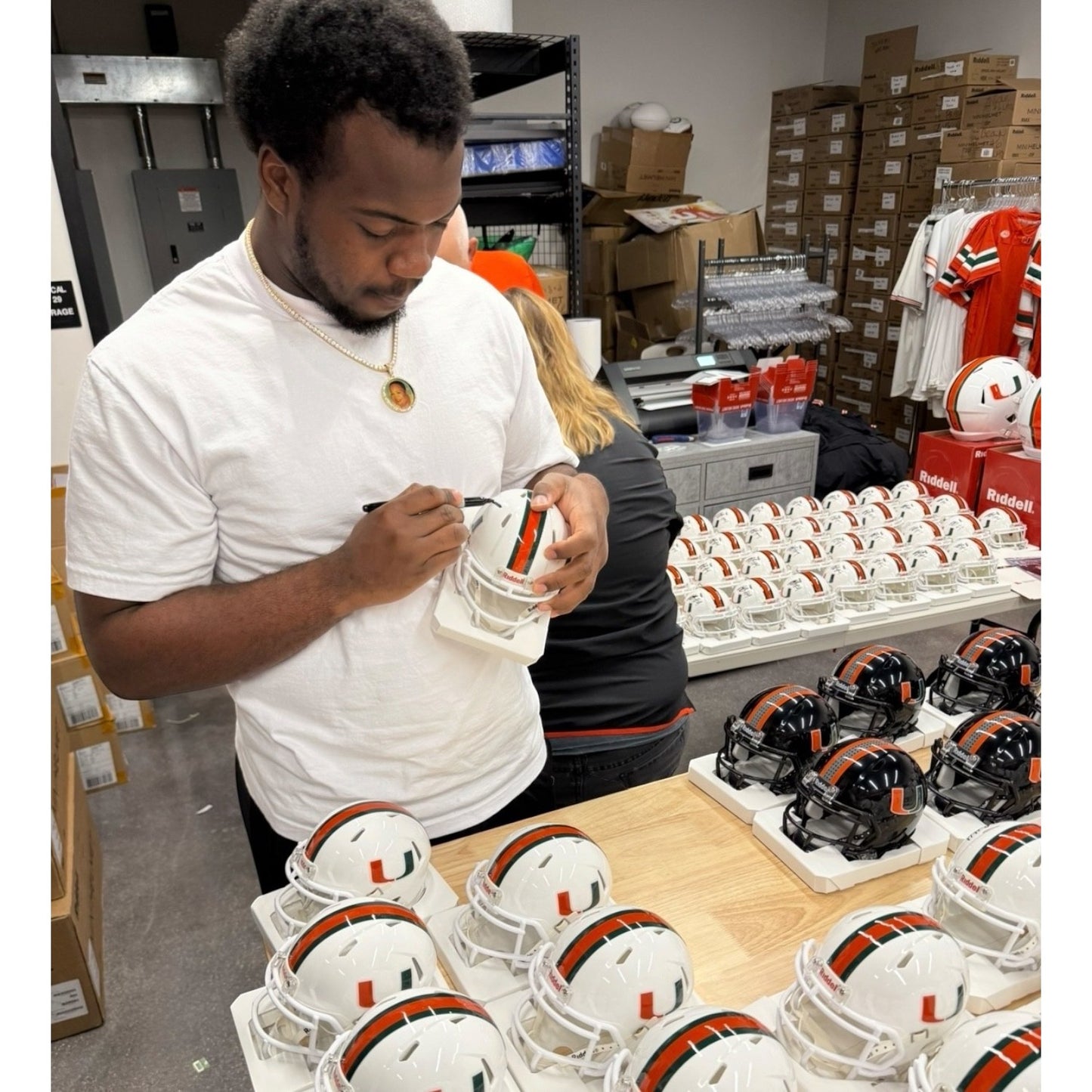 Riddell Miami Hurricanes Student Athlete #4 Rueben Bain, Jr. White Mini Football Helmet